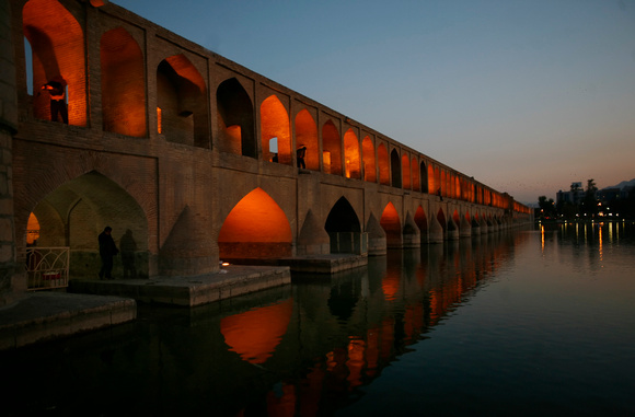 Si-o-Seh Bruecke Isfahan 2008